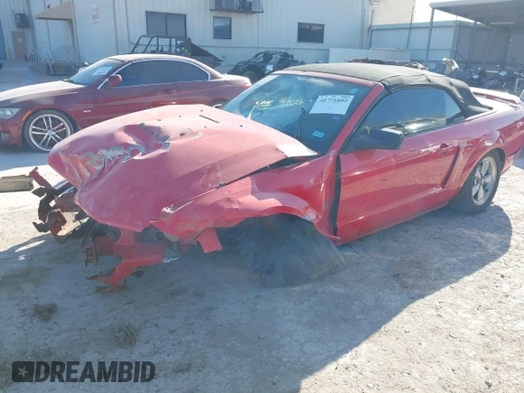 2007 Ford Mustang GT Deluxe with VIN 1ZVFT85H375292235, listed as a IAAI auction lot 41771092 with Not Provided miles and . Bid and sale history available at carsss.com. Image 18.