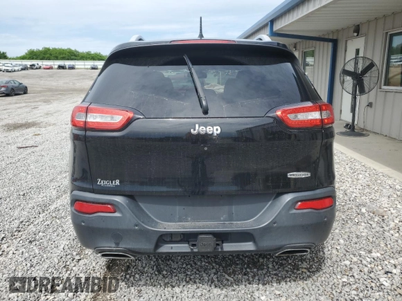 2017 Jeep Cherokee Latitude z VIN 1C4PJLCS8HW554373, wystawiony jako Copart lot #56988155 z przebiegiem 102 936 mil mil oraz Szkoda całkowita • Salvage title. Historia ofert i sprzedaży dostępna na DreamBid. Obrazek 6.
