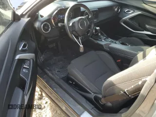 2022 Chevrolet Camaro 1LT with VIN 1G1FB1RX3N0100457, listed as a Copart auction lot 53670885 with 32,837 mi miles and Salvage title. Bid and sale history available at DreamBid. Image 8.
