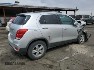 2020 Chevrolet Trax LT with VIN KL7CJLSB2LB009363, listed as a Copart auction lot 50605475 with 56,814 mi miles and Salvage Title. Bid and sale history available at DreamBid. Image 3.