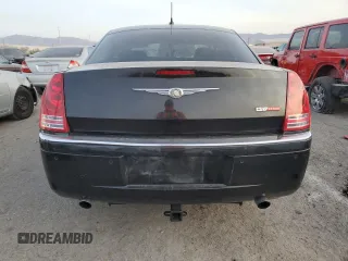 2008 Chrysler 300 C Hemi z VIN 2C3LA63H28H332015, wystawiony jako Copart lot #43583765 z przebiegiem 183 473 mil mil oraz Szkoda całkowita • Salvage title. Historia ofert i sprzedaży dostępna na DreamBid. Obrazek 6.