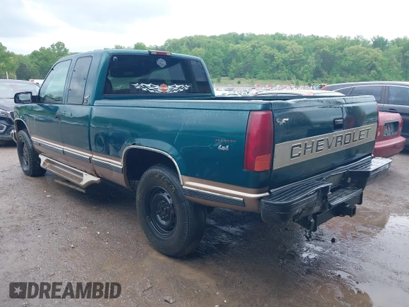 1997 Chevrolet Silverado 1500 with VIN 2GCEK19R7V1153946, listed as a IAAI auction lot 42047414 with 196,914 mi miles and . Bid and sale history available at DreamBid. Image 3.