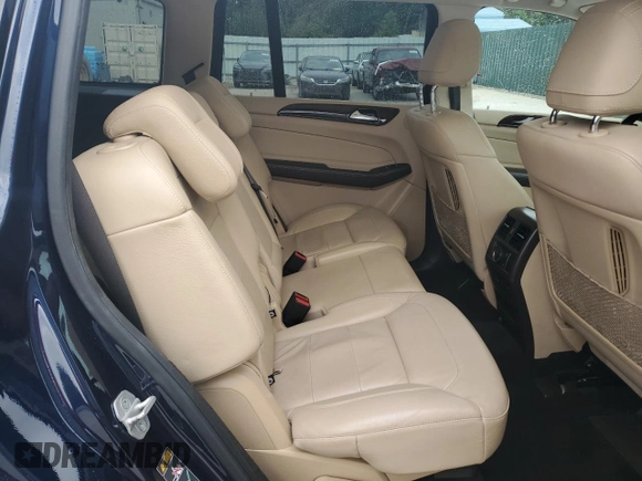 2017 Mercedes-Benz GLS 450 z VIN 4JGDF6EE2HA885455, wystawiony jako Copart lot #60478045 z przebiegiem 124 288 mil mil oraz Szkoda całkowita • Salvage title. Historia ofert i sprzedaży dostępna na DreamBid. Obrazek 11.