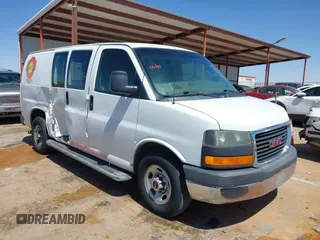 2017 GMC Savana Cargo z VIN 1GTW7AFF8H1912386, wystawiony jako IAAI lot #42272448 z przebiegiem 258 857 mil mil oraz . Historia ofert i sprzedaży dostępna na DreamBid. Obrazek 1.