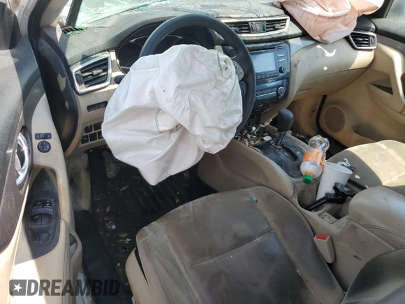 2016 Nissan Rogue SV z VIN KNMAT2MV8GP640701, wystawiony jako Copart lot #57588655 z przebiegiem Nie podano mil oraz Szkoda całkowita • Salvage title. Historia ofert i sprzedaży dostępna na DreamBid. Obrazek 8.