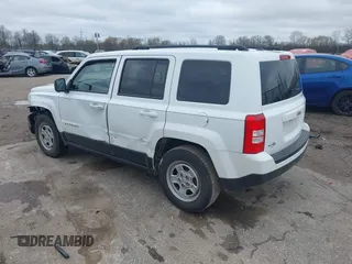 2016 Jeep Patriot Sport with VIN 1C4NJPBB9GD738411, listed as a IAAI auction lot 42129792 with 140,177 mi miles and . Bid and sale history available at carsss.com. Image 3.