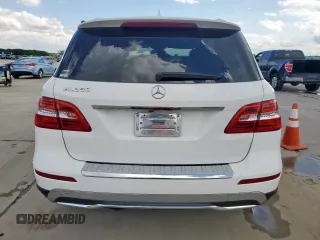 2015 Mercedes-Benz M 350 with VIN 4JGDA5JBXFA507272, listed as a Copart auction lot 51022775 with 121,315 mi miles and Clean title. Bid and sale history available at DreamBid. Image 6.