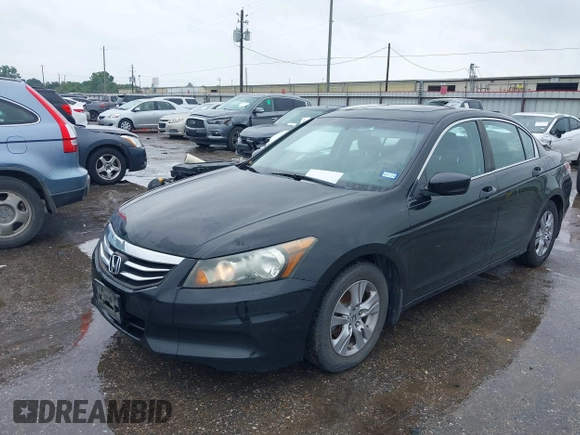 2012 Honda Accord SE z VIN 1HGCP2F66CA194145, wystawiony jako IAAI lot #39689581 z przebiegiem 221 371 mil mil oraz . Historia ofert i sprzedaży dostępna na DreamBid. Obrazek 2.