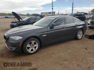 2013 BMW 5 Series 528i xDrive with VIN WBAXH5C54DDW14122, listed as a Copart auction lot 54623945 with 118,729 mi miles and Clean Title. Bid and sale history available at carsss.com. Image 1.