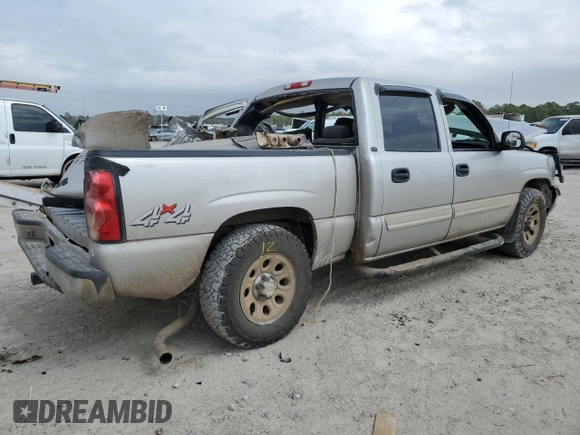 2006 Chevrolet Silverado 1500 LT1 with VIN 2GCEK13T061146715, listed as a Copart auction lot 47298265 with 354,951 mi miles and Non Repairable. Bid and sale history available at carsss.com. Image 3.