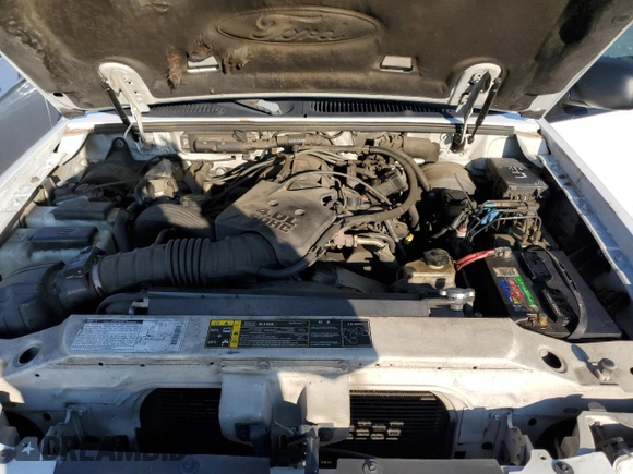 2002 Ford Explorer Sport Value z VIN 1FMYU60E32UD21981, wystawiony jako Copart lot #82619254 z przebiegiem 260 676 mil mil oraz Szkoda całkowita • Salvage title. Historia ofert i sprzedaży dostępna na DreamBid. Obrazek 11.