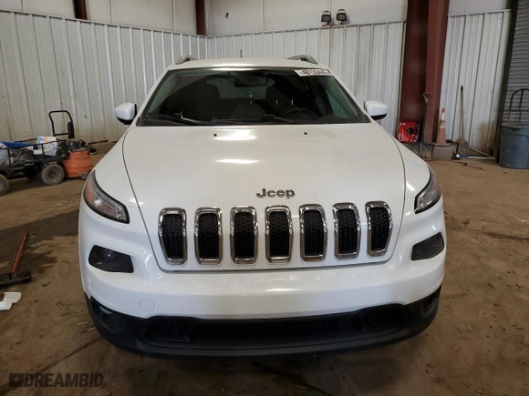 2015 Jeep Cherokee Latitude with VIN 1C4PJMCS9FW502818, listed as a Copart auction lot 48133445 with 146,126 mi miles and Clean Title. Bid and sale history available at carsss.com. Image 5.