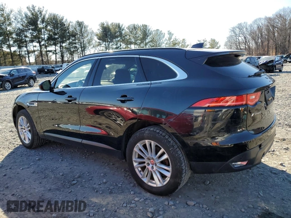 2018 Jaguar F-Pace 25t Prestige z VIN SADCK2FX3JA256060, wystawiony jako Copart lot #88575935 z przebiegiem 99 550 mil mil oraz Szkoda całkowita • Salvage title. Historia ofert i sprzedaży dostępna na DreamBid. Obrazek 2.