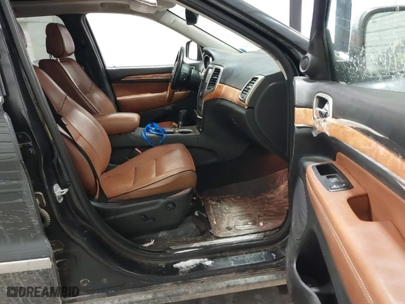 2011 Jeep Grand Cherokee Overland Summit with VIN 1J4RR6GT5BC702214, listed as a IAAI auction lot 41368605 with 183,068 mi miles. Bid and sale history available at carsss.com. Image 5.