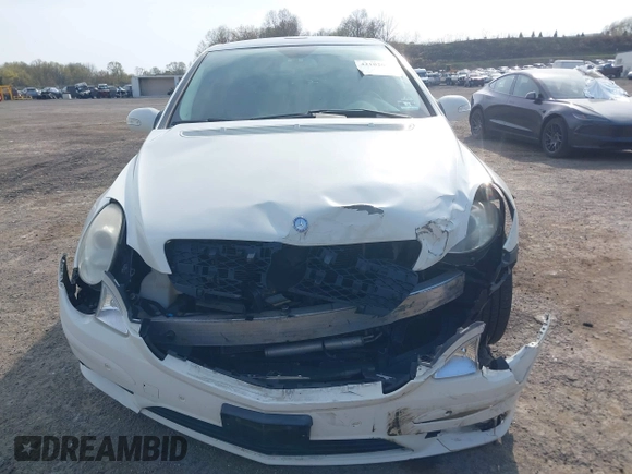 2009 Mercedes-Benz R 3.5L with VIN 4JGCB65E09A092583, listed as a IAAI auction lot 42102652 with 161,426 mi miles and . Bid and sale history available at DreamBid. Image 6.