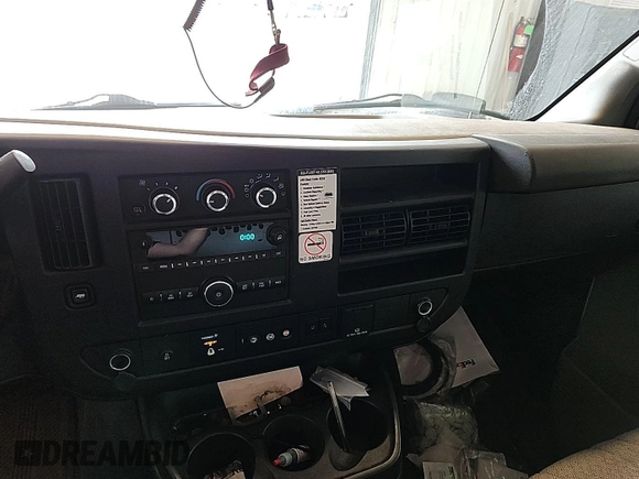 2021 Chevrolet Express Cargo with VIN 1GCWGAFP7M1312641, listed as a IAAI auction lot 42672824 with 78,836 mi miles and . Bid and sale history available at DreamBid. Image 4.