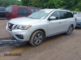 2017 Nissan Pathfinder SV with VIN 5N1DR2MN3HC620095, listed as a IAAI auction lot 42376013 with 106,218 mi miles and . Bid and sale history available at DreamBid. Image 17.