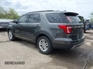 2017 Ford Explorer XLT with VIN 1FM5K7D86HGC21898, listed as a IAAI auction lot 42018490 with 78,139 mi miles and . Bid and sale history available at carsss.com. Image 3.