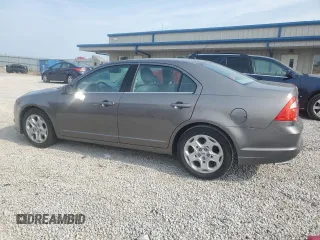 2010 Ford Fusion SE z VIN 3FAHP0HA2AR364858, wystawiony jako Copart lot #60855075 z przebiegiem 184 403 mil mil oraz Szkoda całkowita • Salvage title. Historia ofert i sprzedaży dostępna na DreamBid. Obrazek 2.