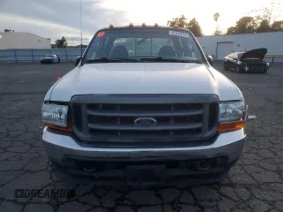 2003 Ford Super Duty F-250 XL with VIN 1FTNW20P43ED09877, listed as a Copart auction lot 82239764 with 227,418 mi miles and Salvage Title. Bid and sale history available at carsss.com. Image 5.