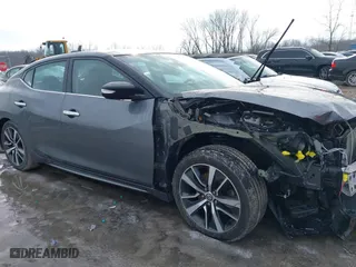 2020 Nissan Maxima SL with VIN 1N4AA6DV3LC373388, listed as a IAAI auction lot 41483674 with 99,951 mi miles. Bid and sale history available at carsss.com. Image 14.