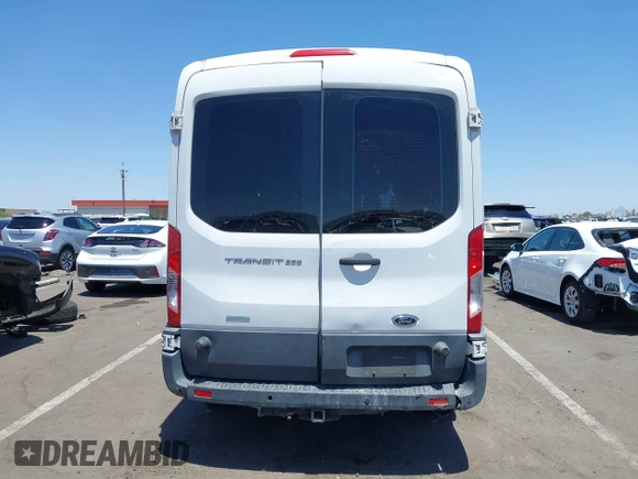 2015 Ford Transit с VIN 1FTSW2CG7FKA12042, выставлен на аукционе IAAI как лот 42704118 с пробегом 219 570 миль миль и . История ставок и продаж доступна на DreamBid. Изображение 6.