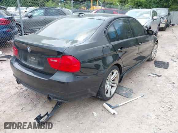 2011 BMW 3 Series 335i xDrive with VIN WBAPL5C55BA919044, listed as a IAAI auction lot 42453418 with 189,981 mi miles and . Bid and sale history available at DreamBid. Image 4.