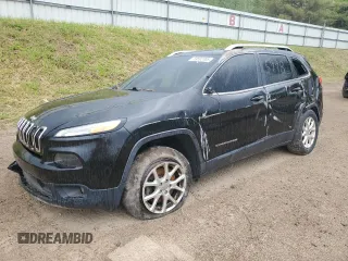 2014 Jeep Cherokee Latitude z VIN 1C4PJMCB2EW245998, wystawiony jako Copart lot #59592305 z przebiegiem 149 657 mil mil oraz Czysty tytuł • Clean title. Historia ofert i sprzedaży dostępna na DreamBid. Obrazek 1.