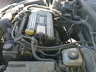 2002 Saturn LS с VIN 1G8JU54F42Y525033, выставлен на аукционе IAAI как лот 42706111 с пробегом 245 226 миль миль и . История ставок и продаж доступна на DreamBid. Изображение 12.