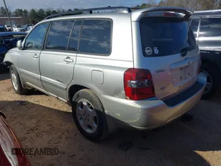 2007 Toyota Highlander w/3rd Row z VIN JTEDP21A770135739, wystawiony jako IAAI lot #41143627 z przebiegiem 227 706 mil mil oraz . Historia ofert i sprzedaży dostępna na DreamBid. Obrazek 3.