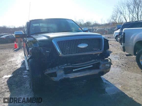 2005 Ford F-150 XLT with VIN 1FTPW145X5FB64160, listed as a IAAI auction lot 41985142 with 194,850 mi miles. Bid and sale history available at carsss.com. Image 6.