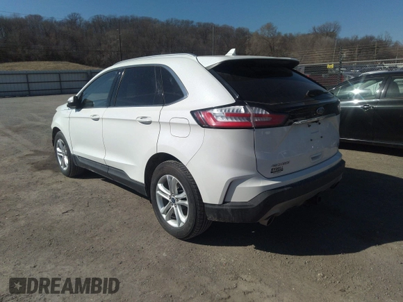 2020 Ford Edge SEL with VIN 2FMPK4J98LBA24655, listed as a IAAI auction lot 41821740 with 64,382 mi miles. Bid and sale history available at carsss.com. Image 3.
