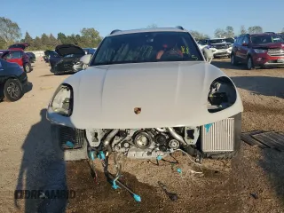 2023 Porsche Macan GTS z VIN WP1AF2A59PLB57445, wystawiony jako Copart lot #73416004 z przebiegiem 12 168 mil mil oraz Szkoda całkowita • Salvage title. Historia ofert i sprzedaży dostępna na DreamBid. Obrazek 5.