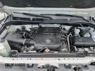 2018 Toyota Tundra SR5 с VIN 5TFDY5F19JX718064, выставлен на аукционе Copart как лот 68221585 с пробегом 84 454 миль миль и Списание • Salvage title. История ставок и продаж доступна на DreamBid. Изображение 15.
