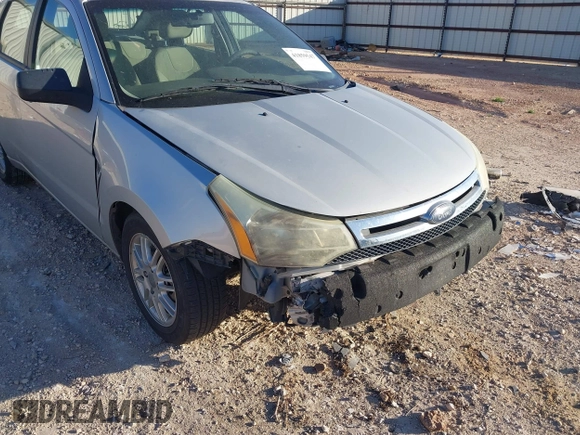 2008 Ford Focus SE with VIN 1FAHP35N98W280472, listed as a IAAI auction lot 41859547 with 178,304 mi miles. Bid and sale history available at carsss.com. Image 6.