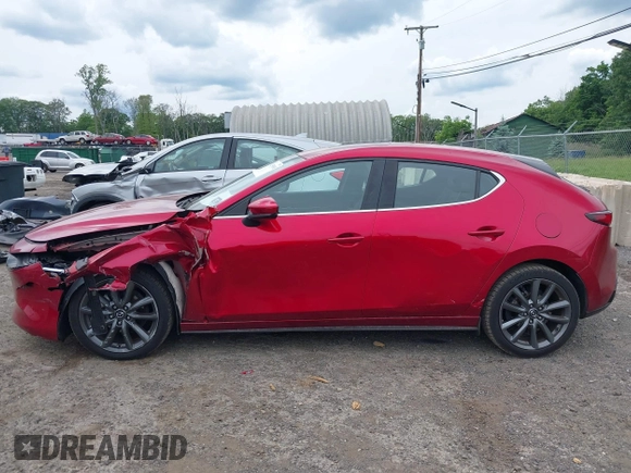 2019 Mazda 3 with VIN JM1BPALM9K1105772, listed as a IAAI auction lot 42350918 with 53,931 mi miles and . Bid and sale history available at DreamBid. Image 14.