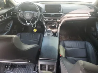 2018 Honda Accord Touring with VIN 1HGCV2F90JA014977, listed as a Copart auction lot 52817165 with 117,928 mi miles and Salvage title. Bid and sale history available at DreamBid. Image 8.