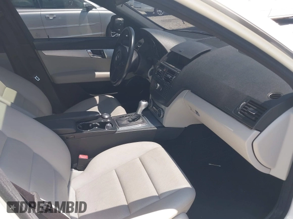 2009 Mercedes-Benz C 300 Sport with VIN WDDGF54X29R058675, listed as a IAAI auction lot 42279248 with 100,338 mi miles and . Bid and sale history available at DreamBid. Image 5.
