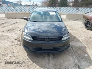 2012 Volkswagen Jetta SE with VIN 3VWDX7AJ7CM397301, listed as a IAAI auction lot 41893928 with 181,212 mi miles and . Bid and sale history available at DreamBid. Image 13.