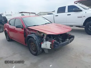 2014 Dodge Avenger SE z VIN 1C3CDZAB5EN148438, wystawiony jako IAAI lot #42180064 z przebiegiem 169 835 mil mil oraz . Historia ofert i sprzedaży dostępna na DreamBid. Obrazek 1.