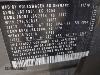 2011 Volkswagen Tiguan SE with VIN WVGBV7AX9BW524807, listed as a IAAI auction lot 41921439 with 204,813 mi miles and . Bid and sale history available at DreamBid. Image 9.