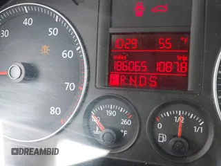 2009 Volkswagen Jetta SE с VIN 3VWPM71K89M342458, выставлен на аукционе IAAI как лот 42269467 с пробегом 186 065 миль миль и . История ставок и продаж доступна на DreamBid. Изображение 16.