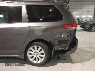 2011 Toyota Sienna XLE с VIN 5TDDK3DC8BS026606, выставлен на аукционе IAAI как лот 41295760 с пробегом 128 930 миль миль и . История ставок и продаж доступна на DreamBid. Изображение 6.
