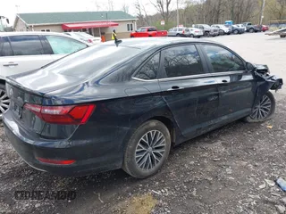 2021 Volkswagen Jetta S z VIN 3VWC57BU0MM035340, wystawiony jako IAAI lot #42045819 z przebiegiem 76 751 mil mil oraz . Historia ofert i sprzedaży dostępna na DreamBid. Obrazek 4.