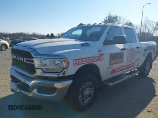 2019 Ram 2500 Tradesman with VIN 3C6UR5CJXKG590738, listed as a IAAI auction lot 41699787 with 134,913 mi miles. Bid and sale history available at carsss.com. Image 18.