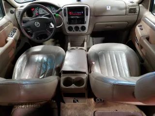 2005 Mercury Mountaineer z VIN 4M2ZU66K75UJ04454, wystawiony jako Copart lot #89298755 z przebiegiem 243 157 mil mil oraz Szkoda całkowita • Salvage title. Historia ofert i sprzedaży dostępna na DreamBid. Obrazek 8.