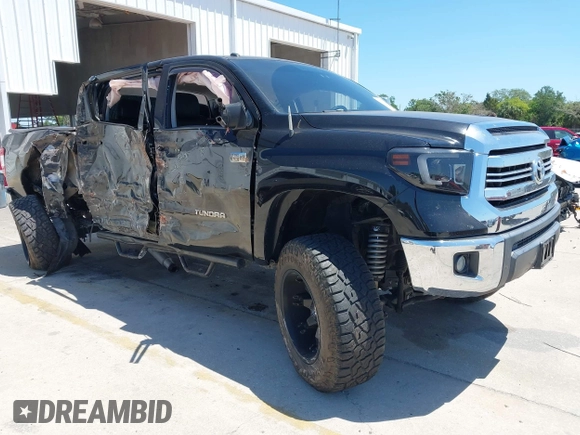2016 Toyota Tundra SR5 z VIN 5TFDW5F16GX568087, wystawiony jako IAAI lot #42061804 z przebiegiem 113 906 mil mil oraz . Historia ofert i sprzedaży dostępna na DreamBid. Obrazek 1.