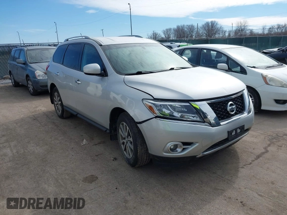 2015 Nissan Pathfinder SV z VIN 5N1AR2MN6FC706632, wystawiony jako IAAI lot #41645730 z przebiegiem 130 647 mil mil oraz . Historia ofert i sprzedaży dostępna na DreamBid. Obrazek 1.