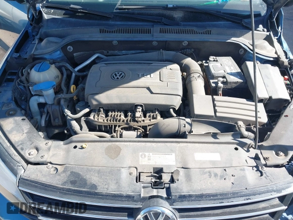 2015 Volkswagen Jetta SE with VIN 3VWD17AJ5FM257947, listed as a IAAI auction lot 42288711 with 139,800 mi miles and . Bid and sale history available at DreamBid. Image 10.