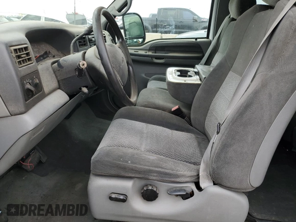 2002 Ford F-250 XL with VIN 1FTNX20F02EB92592, listed as a Copart auction lot 55834145 with 299,524 mi miles and Salvage title. Bid and sale history available at DreamBid. Image 7.